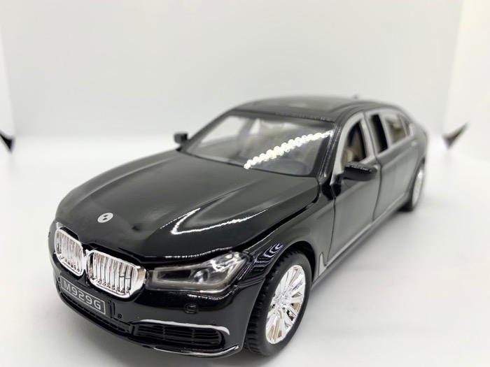 Xe mô hình 1:24 BMW limousine có âm thanh & đèn