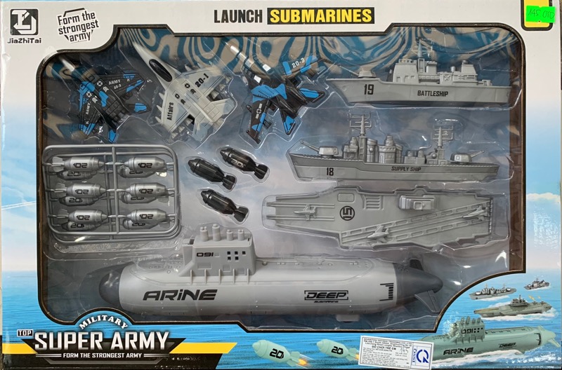 Mô hình tàu chiến ( bằng nhựa )-T074